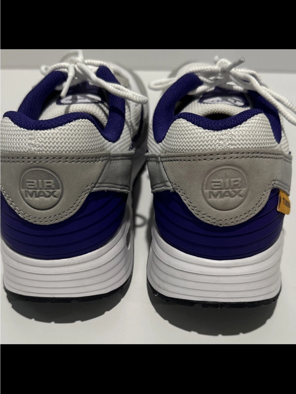 Nike LSU Air Max Verse Men’s White & Gray Low-Top Sneakers LSU - Picture 4 of 9